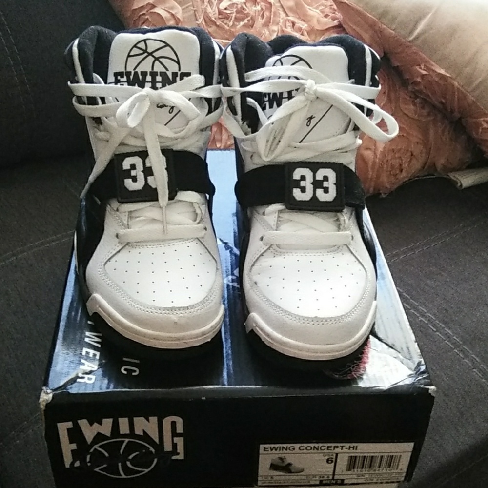 Sneakers